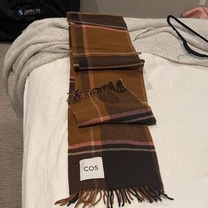 COS Brown Plaid Wool Scarf